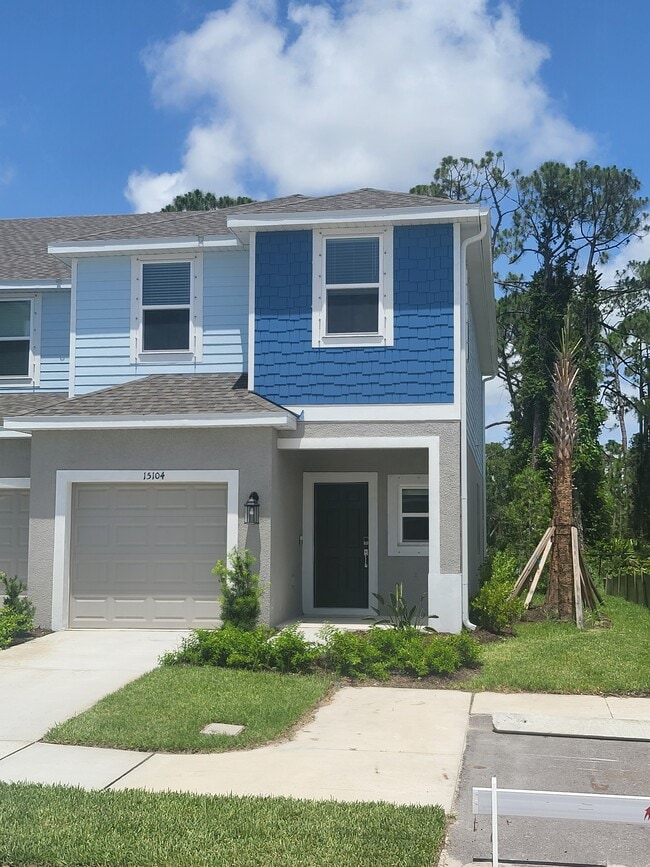 15104 Cuzcorro Ct in Nokomis, FL - Building Photo - Building Photo