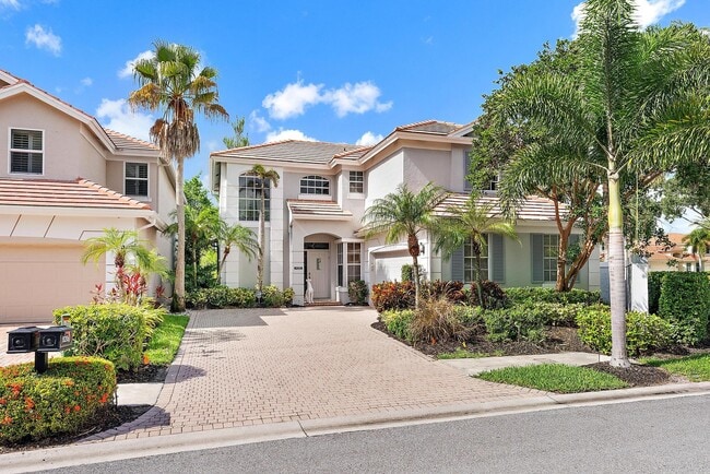 property at 8208 Heritage Club Dr