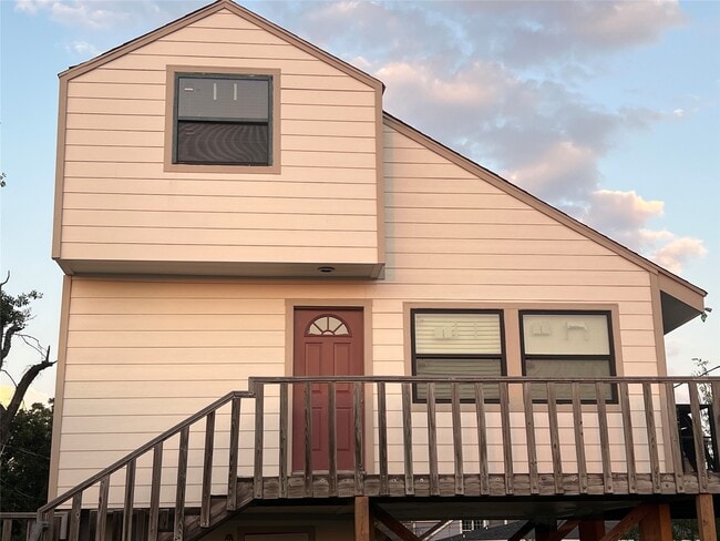 property at 8141 Glenbrook Dr