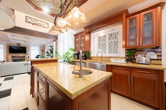 416 W 37th Ave in Vancouver, BC - Building Photo - Building Photo