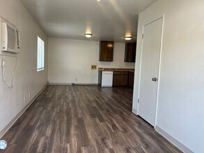 1905 Locust St in Chico, CA - Building Photo - Building Photo