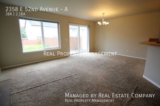 2358 E 52nd Ave-Unit -A in Anchorage, AK - Foto de edificio - Building Photo