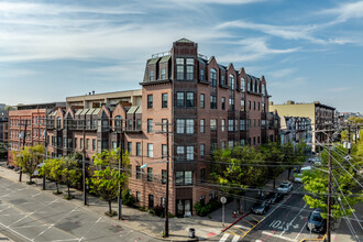 56 Jefferson St in Hoboken, NJ - Building Photo - Primary Photo