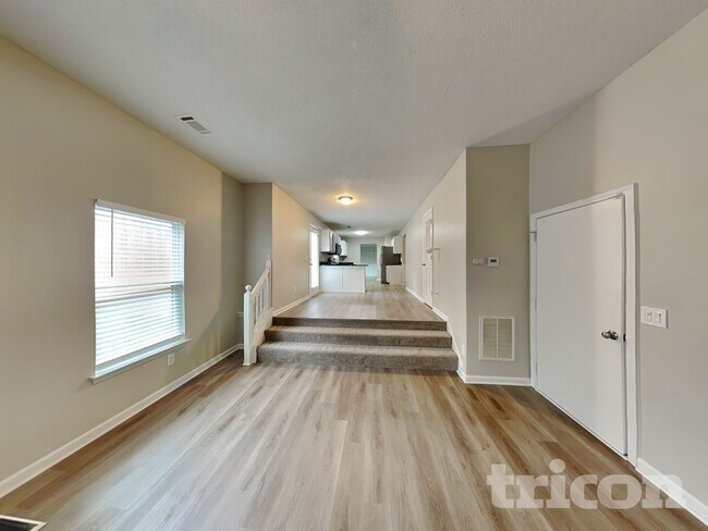 7436 Petal Pl in Fairburn, GA - Building Photo - Building Photo