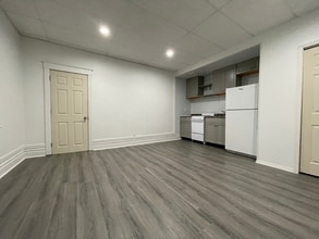 239 S 17th St in Camp Hill, PA - Building Photo - Building Photo