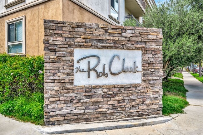 property at 141 S Clark Dr