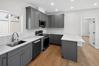 11488 Bellatrix Ct in San Diego, CA - Building Photo - Building Photo