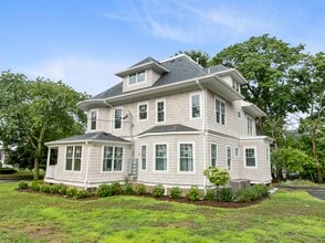 389 Spring Unit# C in Ridgewood, NJ - Building Photo - Building Photo