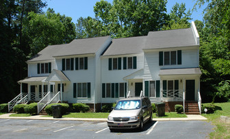 4806 Wallingford Dr Apartments