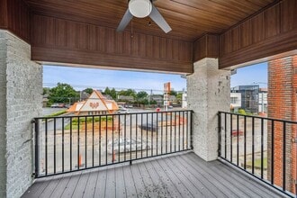 1435 S Peoria Ave in Tulsa, OK - Building Photo - Building Photo