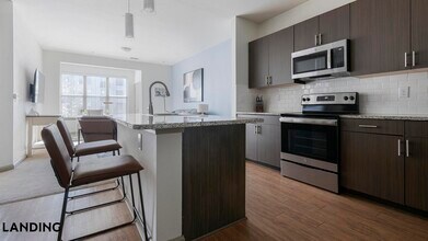 10051 Perimeter Station Dr in Charlotte, NC - Building Photo - Building Photo