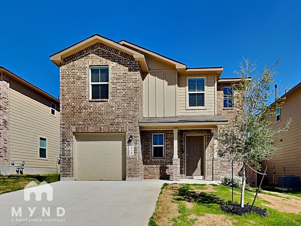 918 Andean Emerald in San Antonio, TX - Building Photo
