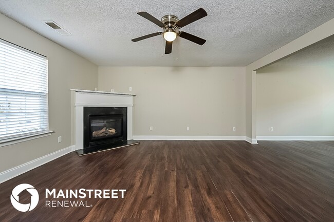 357 Coral Cir in Mcdonough, GA - Building Photo - Building Photo