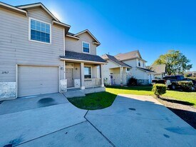 2707 Westhampton Ct in Round Rock, TX - Building Photo