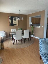 6826 Antigua Dr in Fort Collins, CO - Foto de edificio - Building Photo
