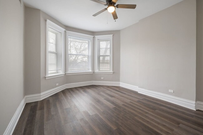 6112 S Ingleside Ave in Chicago, IL - Building Photo - Building Photo