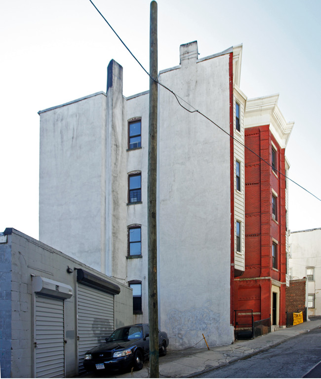 14 Guion St in Yonkers, NY - Building Photo - Building Photo