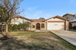 6803 Ludgate Dr in San Antonio, TX - Building Photo