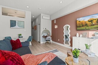 826 N Broad St in Philadelphia, PA - Foto de edificio - Building Photo