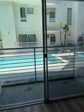 5350 White Oak Ave, Unit 114 in Encino, CA - Building Photo - Building Photo