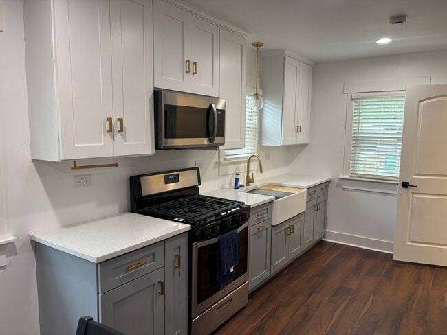 property at 138 Arizona Ave