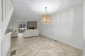 8066 S Columbine Ct in Centennial, CO - Building Photo - Building Photo