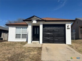 2205 Garrett Dr in Killeen, TX - Building Photo
