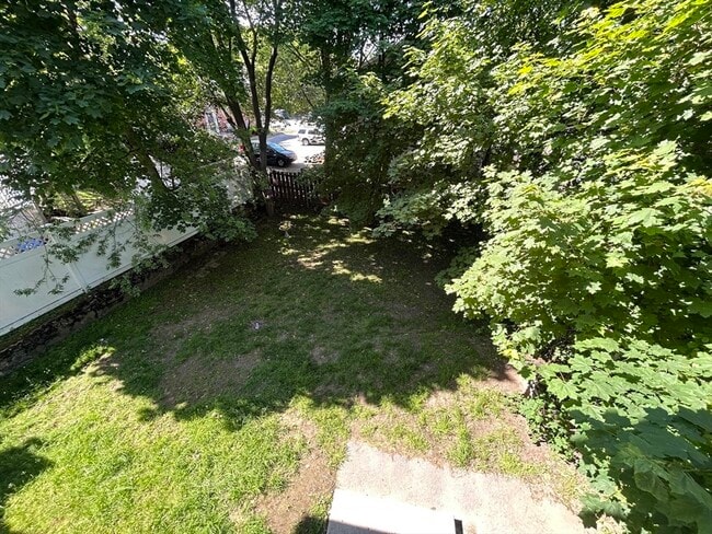 6 Horton St, Unit 2