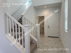 2930 E Tierra Dr in Fresno, CA - Building Photo - Building Photo