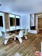 1333 S Beverly Glen Blvd in Los Angeles, CA - Building Photo - Building Photo