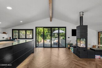 28966 S Lake Shore Dr in Agoura Hills, CA - Building Photo - Building Photo