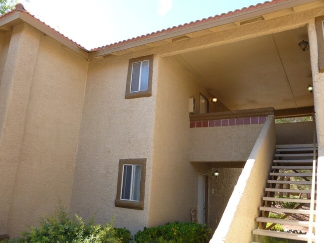 property at 7200 Pirates Cove Rd