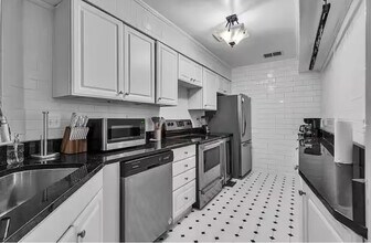 448 N Aberdeen St in Chicago, IL - Foto de edificio - Building Photo