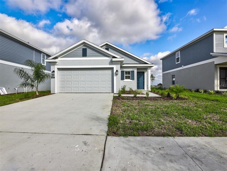 602 Bell Prairie Cir in Lake Wales, FL - Building Photo