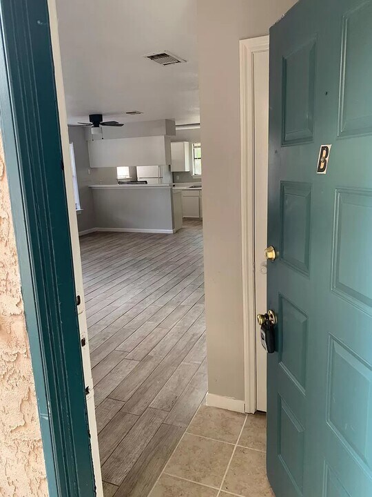 3233 Hirschfield Rd in Spring, TX - Building Photo