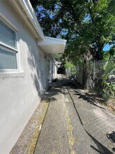 534 NW 23rd Ave in Fort Lauderdale, FL - Building Photo - Building Photo