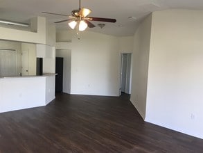 4306 Reynolds Oaks Pl in Plant City, FL - Building Photo - Building Photo