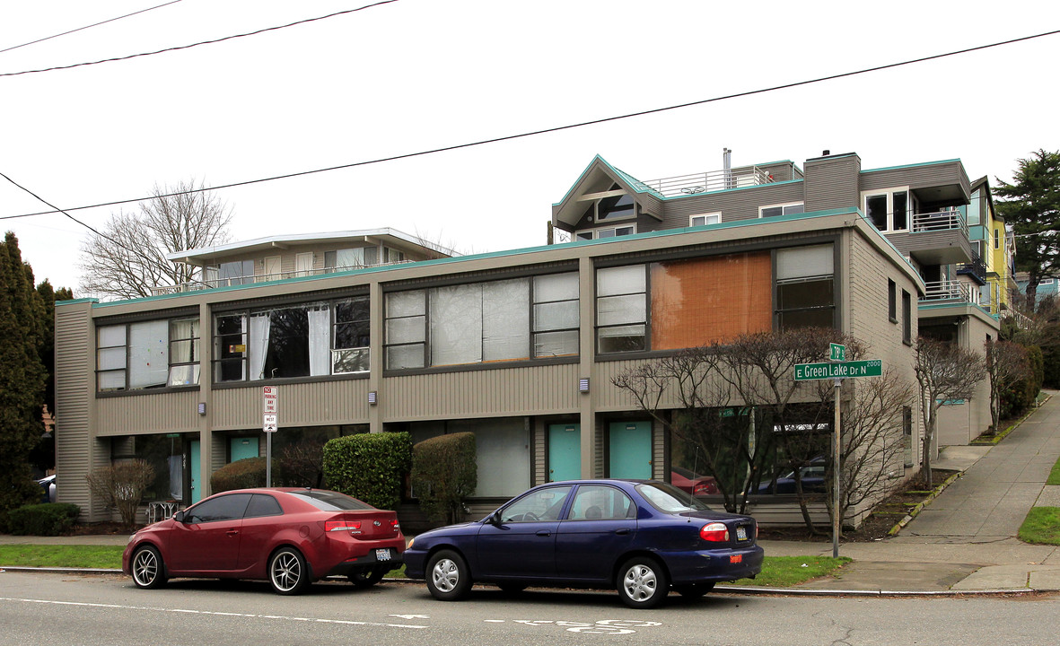 78th Street Apartments in Seattle, WA - Building Photo