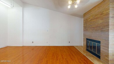 4842 Excalibur Dr in El Paso, TX - Building Photo - Building Photo