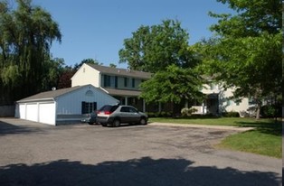 Peppertree Park Lansing Township Apartments