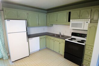 3442 S 88th St in Omaha, NE - Building Photo - Building Photo