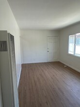 7329 Normandie Ave in Los Angeles, CA - Building Photo - Building Photo