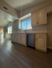 830 N Modena St in Anaheim, CA - Building Photo - Building Photo