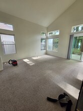 43290 Corte Almeria in Temecula, CA - Building Photo - Building Photo