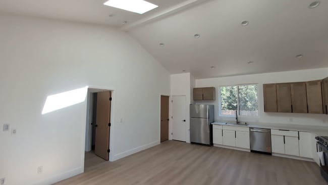 3036 Greenwood Dr in Fremont, CA - Foto de edificio - Building Photo