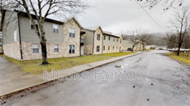 19534 Midland Trail in Ansted, WV - Building Photo - Building Photo