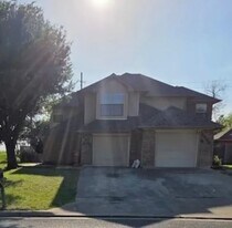 1500 N Grant Dr in Sherman, TX - Building Photo