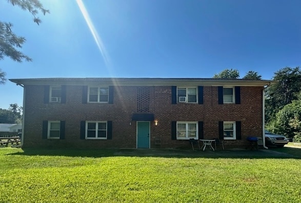 3602 Cannan Forest Dr, Unit D in Greensboro, NC - Foto de edificio
