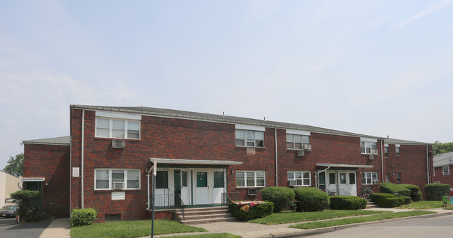 75 Fair St in Hackensack, NJ - Building Photo - Primary Photo