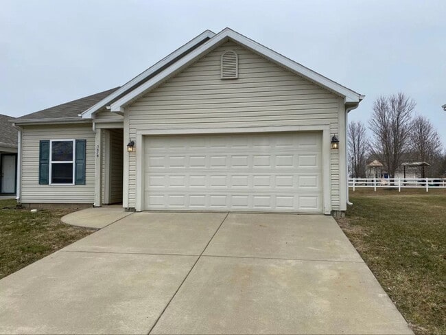 5678 Dunston Dr in Lafayette, IN - Building Photo - Building Photo